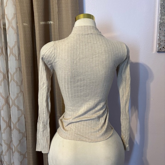 Elegant Beige Ribbed Long Sleeve Top - Picture 2 of 2